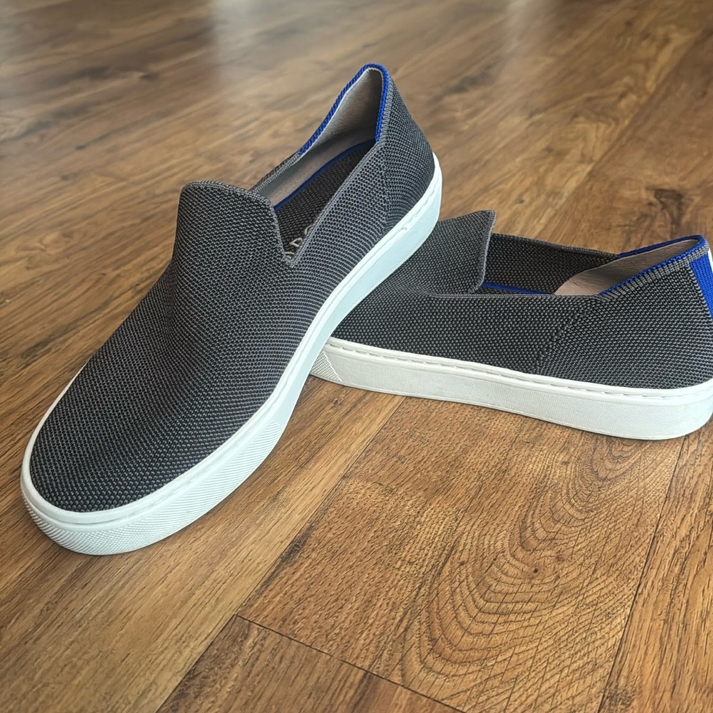 EXCELLENT PREOWNED Rothy’s sneakers